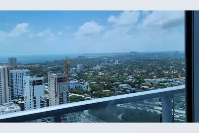 185 SW 7th St #3814, Miami, FL 33130 - Photo 11