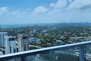 185 SW 7th St, Miami, FL 33130 - Photo 11