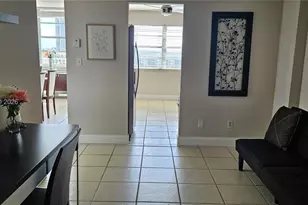 2851 NE 183rd St, Aventura, FL 33160 - Photo 23