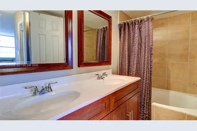 2851 NE 183rd St #817E, Aventura, FL 33160 - Photo 15