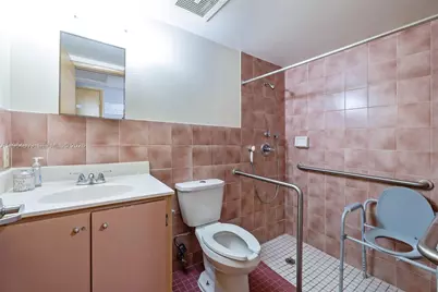 151 SW 1st St, Dania Beach, FL 33004 - Photo 25