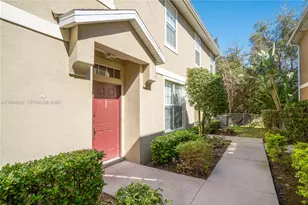 6708 Eagle Feather Dr, Riverview, FL 33578 - Photo 3