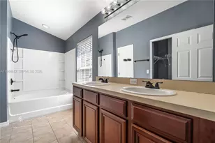 6708 Eagle Feather Dr, Riverview, FL 33578 - Photo 15