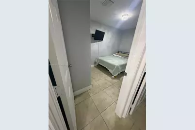 1955 NW 5th Pl #13, Miami, FL 33136 - Photo 17