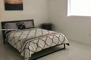 17521 SW 93rd Ave, Palmetto Bay, FL 33157 - Photo 9