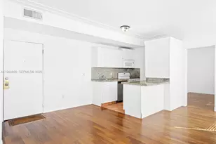 1027 Pennsylvania Ave, Miami Beach, FL 33139 - Photo 9