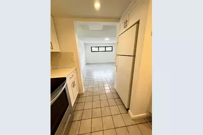 5 Olive Dr #5, Hialeah, FL 33010 - Photo 5