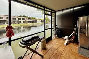 9717 N New River Canal Rd, Plantation, FL 33324 - Photo 15