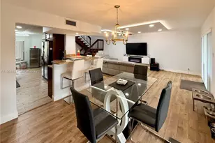 9717 N New River Canal Rd, Plantation, FL 33324 - Photo 25