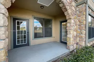 914 Charo Pkwy, Davenport, FL 33897 - Photo 5