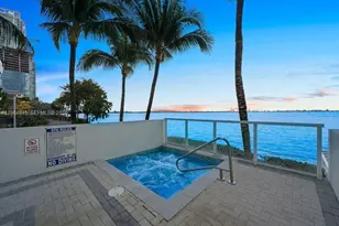 665 NE 25th St, Miami, FL 33137 - Photo 23