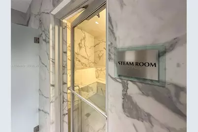 90 SW 3rd St #1608, Miami, FL 33130 - Photo 27