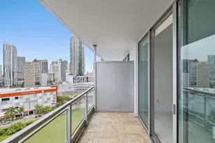 90 SW 3rd St, Miami, FL 33130 - Photo 11