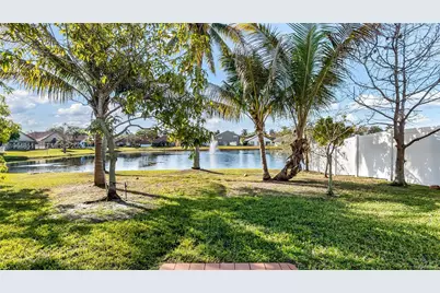 12134 NW 35th St, Sunrise, FL 33323 - Photo 19