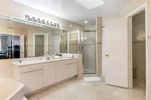 12134 NW 35th St, Sunrise, FL 33323 - Photo 37