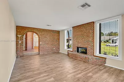 1785 Lisa Ln, Kissimmee, FL 34744 - Photo 7