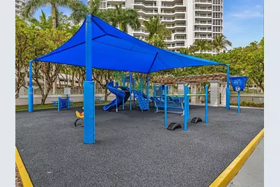 21150 Point Pl #305, Aventura, FL 33180 - Photo 27