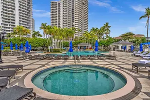 21150 Point Pl, Aventura, FL 33180 - Photo 19