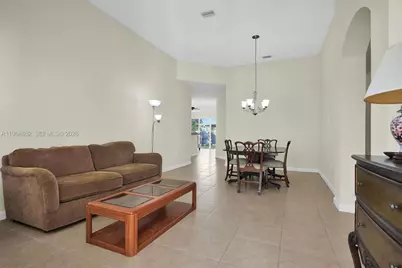 1492 NE 40th Ave, Homestead, FL 33033 - Photo 7