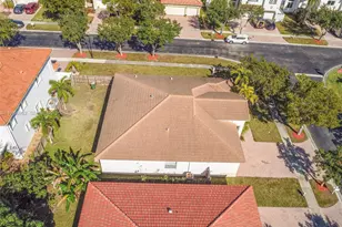 1492 NE 40th Ave, Homestead, FL 33033 - Photo 5