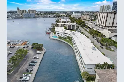 2500 Diana Dr #107, Hallandale Beach, FL 33009 - Photo 29