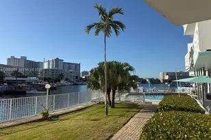 2500 Diana Dr, Hallandale Beach, FL 33009 - Photo 17