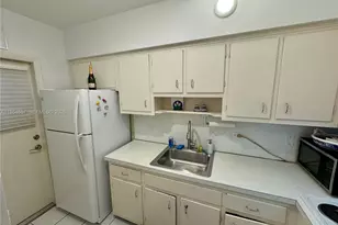 6580 Santona St, Coral Gables, FL 33146 - Photo 3