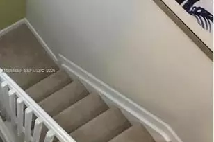 10620 NW 88th St, Doral, FL 33178 - Photo 9