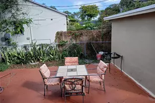 510 NW 47th St, Miami, FL 33127 - Photo 27