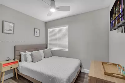 507 NW 8th Ave  #2, Fort Lauderdale, FL 33311 - Photo 25