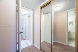 250 Gate Rd, Hollywood, FL 33024 - Photo 23