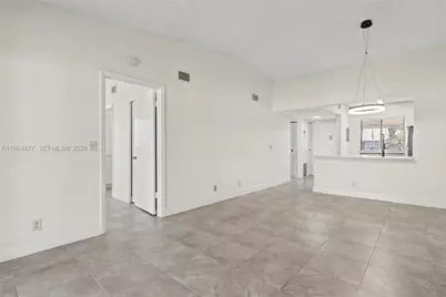 6551 Arleigh Ct #208, Boca Raton, FL 33433 - Photo 15