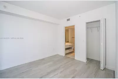 55 SW 9th St #2108, Miami, FL 33130 - Photo 9