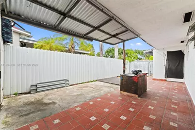 11441 SW 2nd St #11443, Sweetwater, FL 33174 - Photo 7