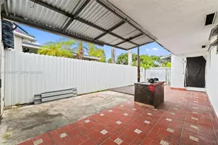 11441 SW 2nd St, Sweetwater, FL 33174 - Photo 7