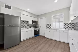 11441 SW 2nd St, Sweetwater, FL 33174 - Photo 7