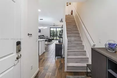 4204 N Dixie Hwy #2, Oakland Park, FL 33334 - Photo 3