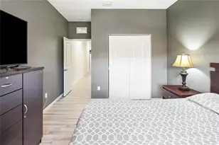 4204 N Dixie Hwy, Oakland Park, FL 33334 - Photo 17