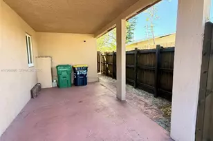 295 SW 9th St, Dania Beach, FL 33004 - Photo 47