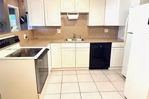 295 SW 9th St, Dania Beach, FL 33004 - Photo 13