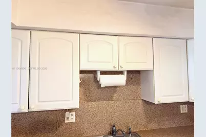 295 SW 9th St, Dania Beach, FL 33004 - Photo 15