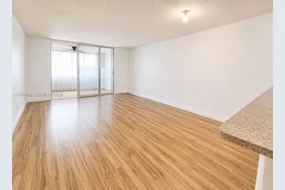 445 NE 195th St #429, Miami, FL 33179 - Photo 5