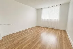 445 NE 195th St, Miami, FL 33179 - Photo 7
