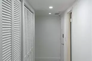 3180 S Ocean Dr, Hallandale Beach, FL 33009 - Photo 15