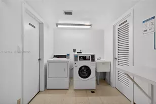 20379 W Country Club Dr, Aventura, FL 33180 - Photo 27