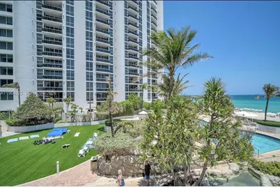 18001 Collins Ave #917, Sunny Isles Beach, FL 33160 - Photo 11