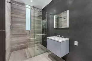 528 Lakeview Ct, Miami Beach, FL 33140 - Photo 75