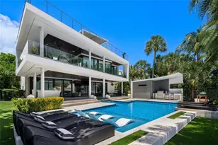 528 Lakeview Ct, Miami Beach, FL 33140 - Photo 35