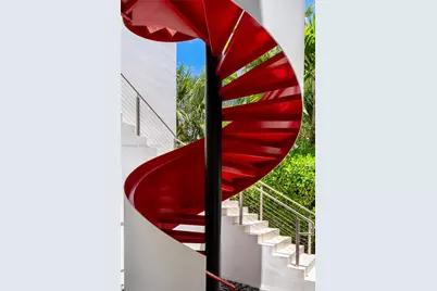 528 Lakeview Ct, Miami Beach, FL 33140 - Photo 67