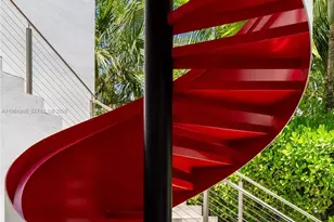 528 Lakeview Ct, Miami Beach, FL 33140 - Photo 67